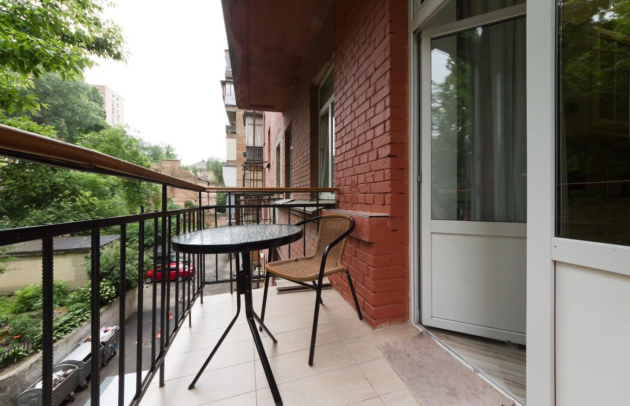 Апартаменты На Бассейной Kyiv Exterior photo